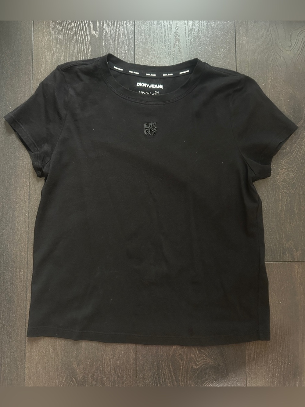 DKNY Jeans Black Embroidered Logo Fitted Baby Tee T-Shirt Size Small
